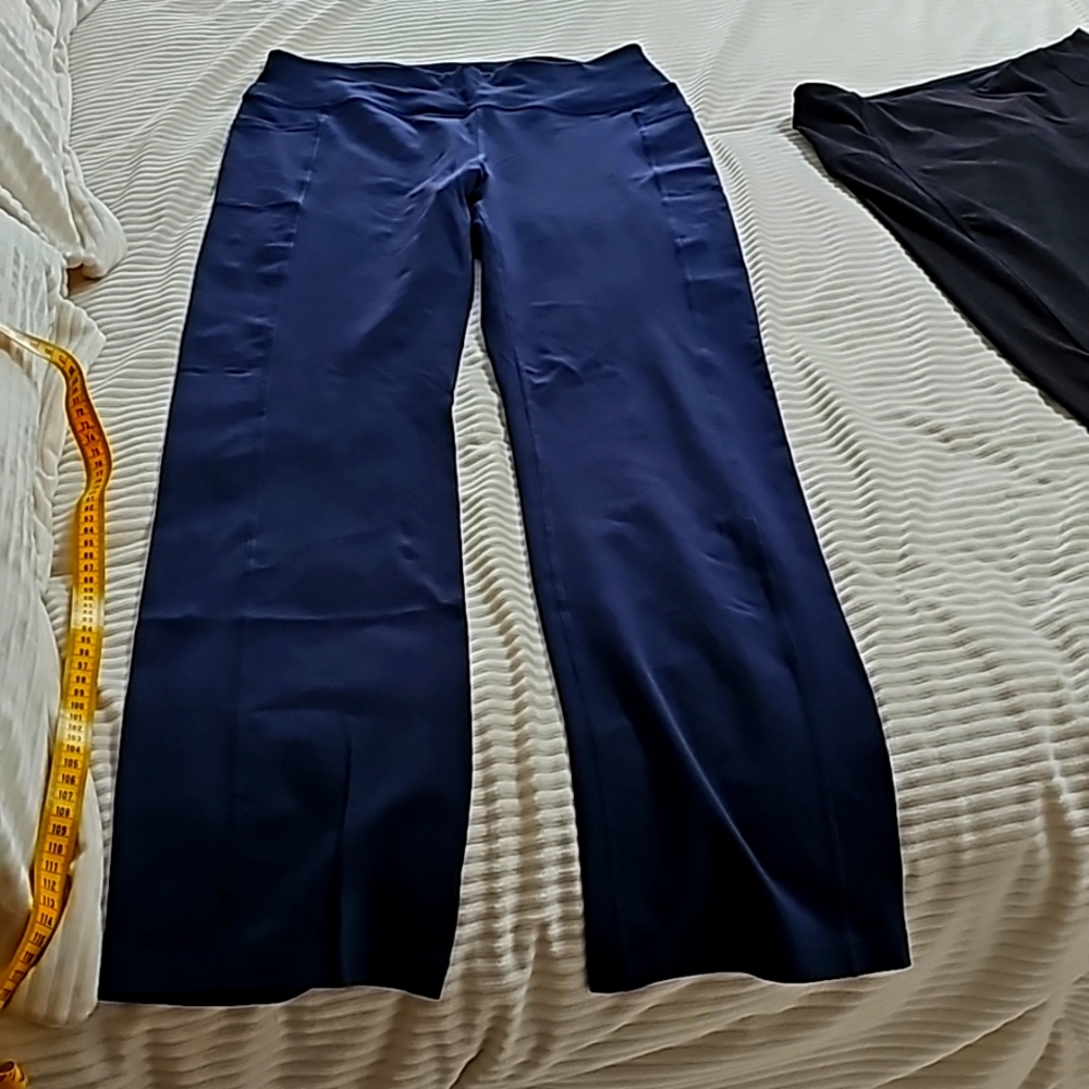 Sketchers pants